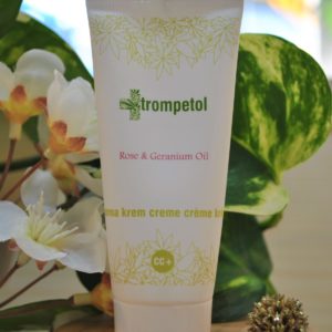 Crème visage trompétol hemp huile essentielle Rose de damas géranium